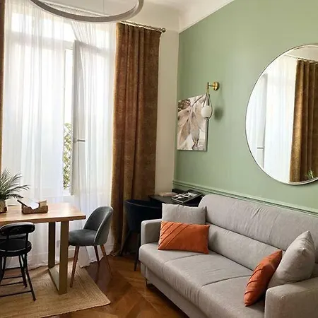 Apartment Paris Avec Parking Vanves